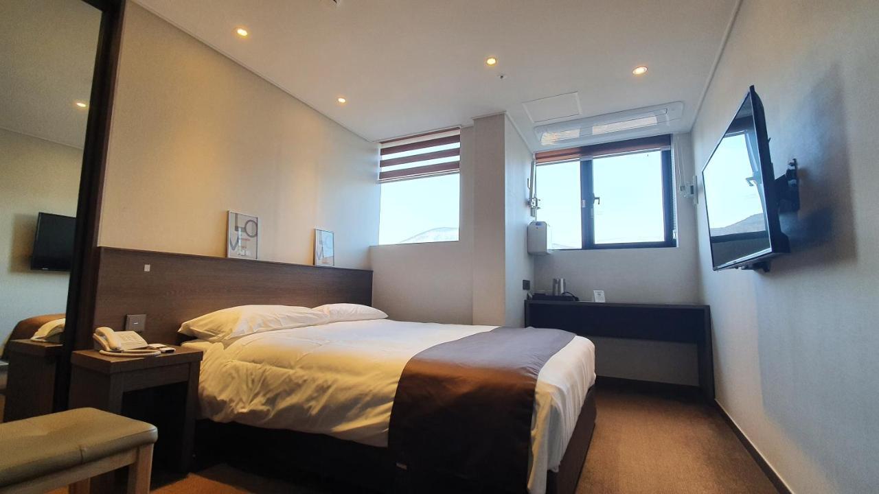 Grandmillions Hotel Seogwipo Dış mekan fotoğraf
