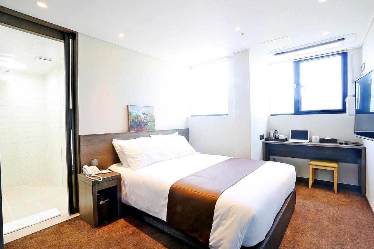 Grandmillions Hotel Seogwipo Dış mekan fotoğraf